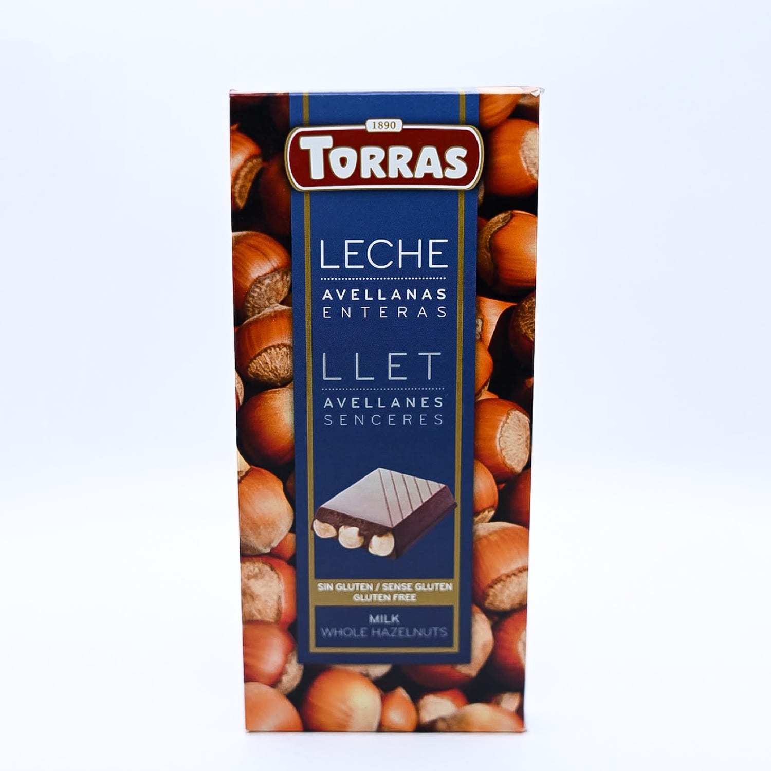 Шоколад молочний Torras з цілим фундуком